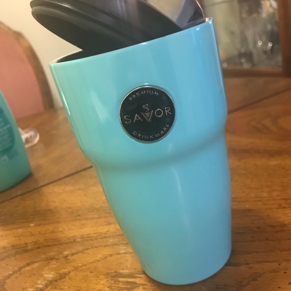 Traveling mug